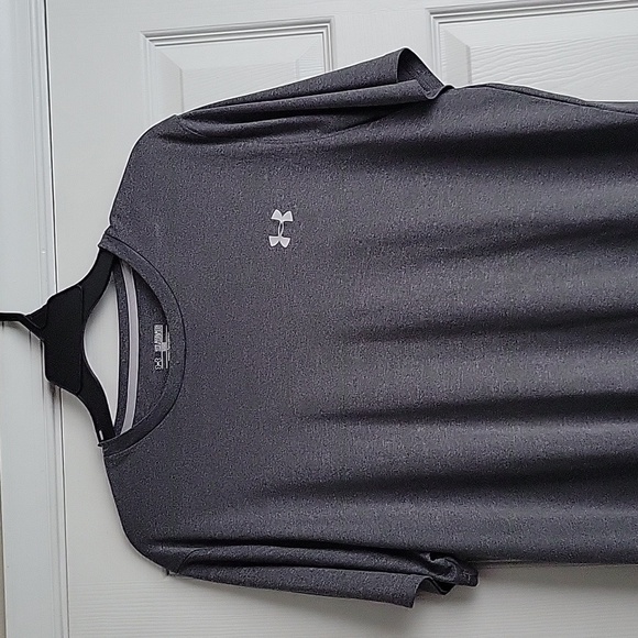 Under Armour Men's Heatgear Shirt - Picture 3 of 11